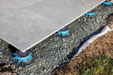 Le dallage ext&eacute;rieur : mat&eacute;riaux et techniques d'installation
